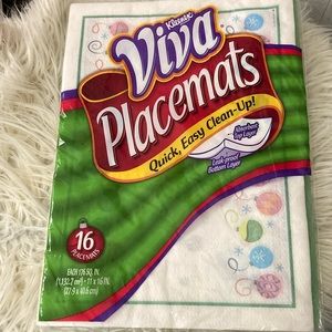 Kleenex Viva Placemats Holiday Themed 16 Placemats 11”X16”